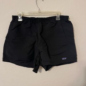 Patagonia women’s baggies shorts 5”